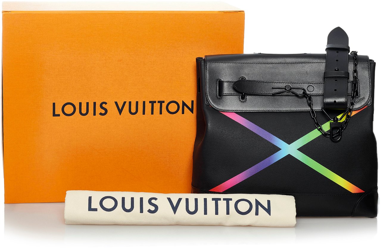 Louis Vuitton Taiga Rainbow Steamer PM Zwart