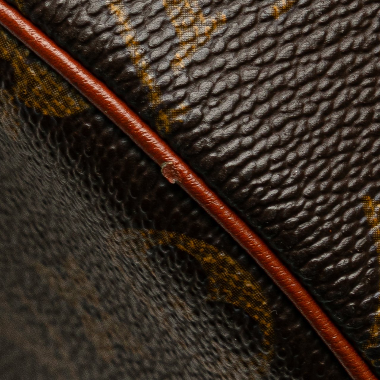 Louis Vuitton Monogram Papillon 26 Bruin