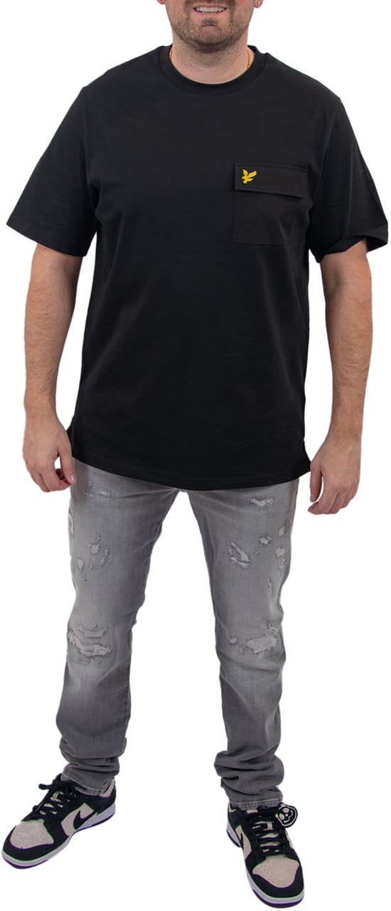 Lyle & Scott Cargo Pocket T-Shirt Zwart