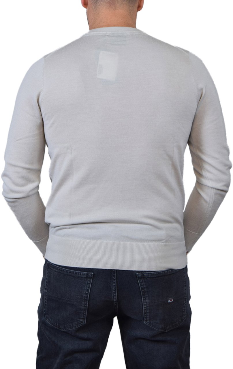 Lyle & Scott Tonal Eagle Merino Crew Neck Jumper Beige