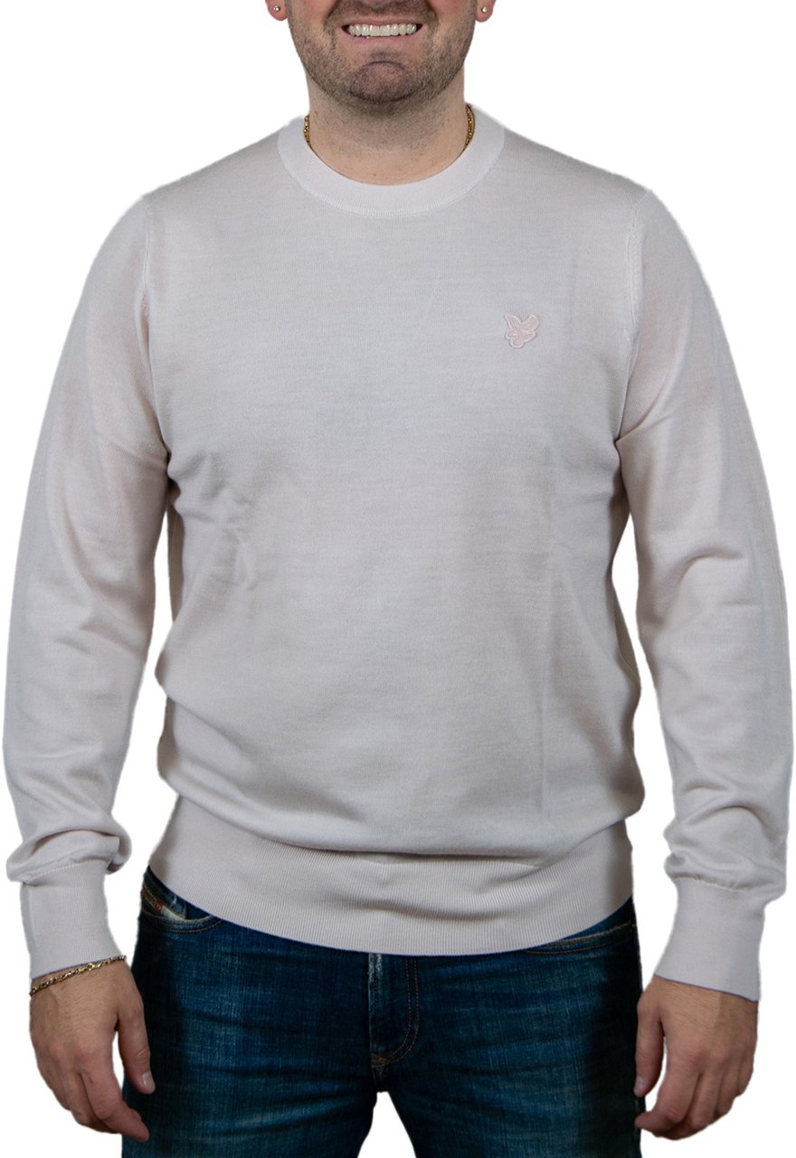 Lyle & Scott Tonal Eagle Merino Crew Neck Jumper Roze