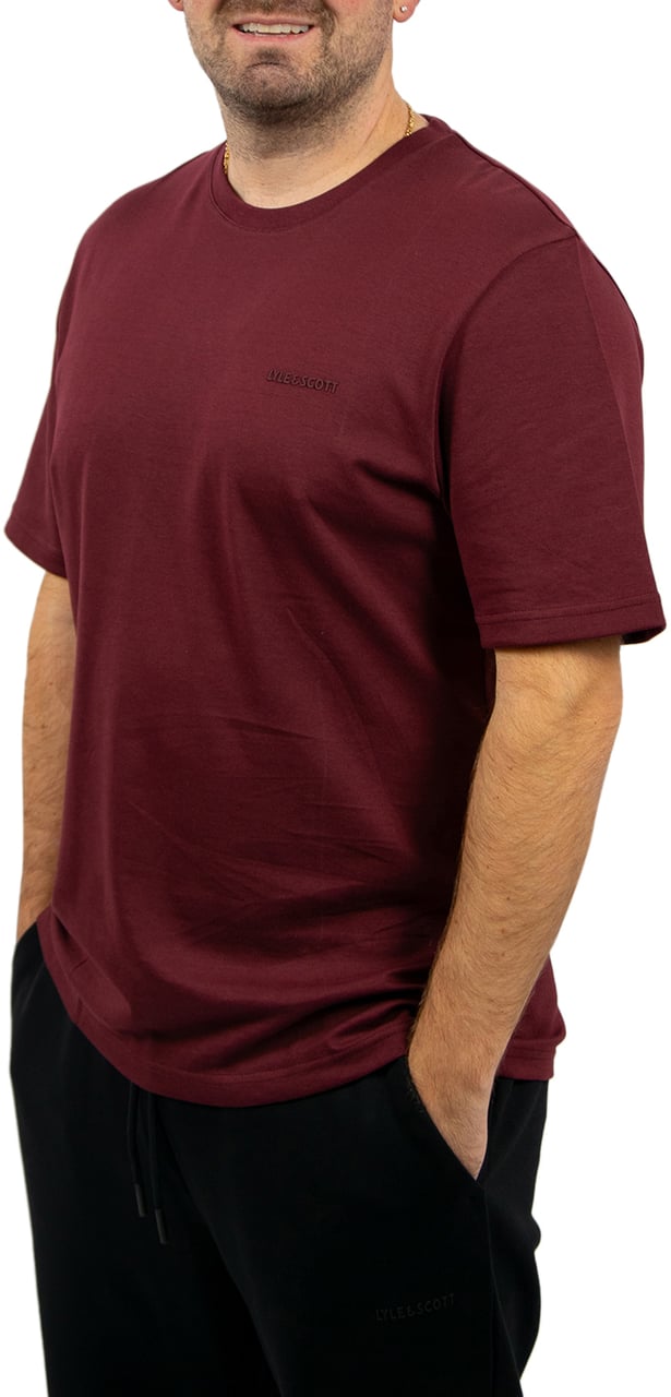 Lyle & Scott Chest Logo Interlock T-Shirt Rood