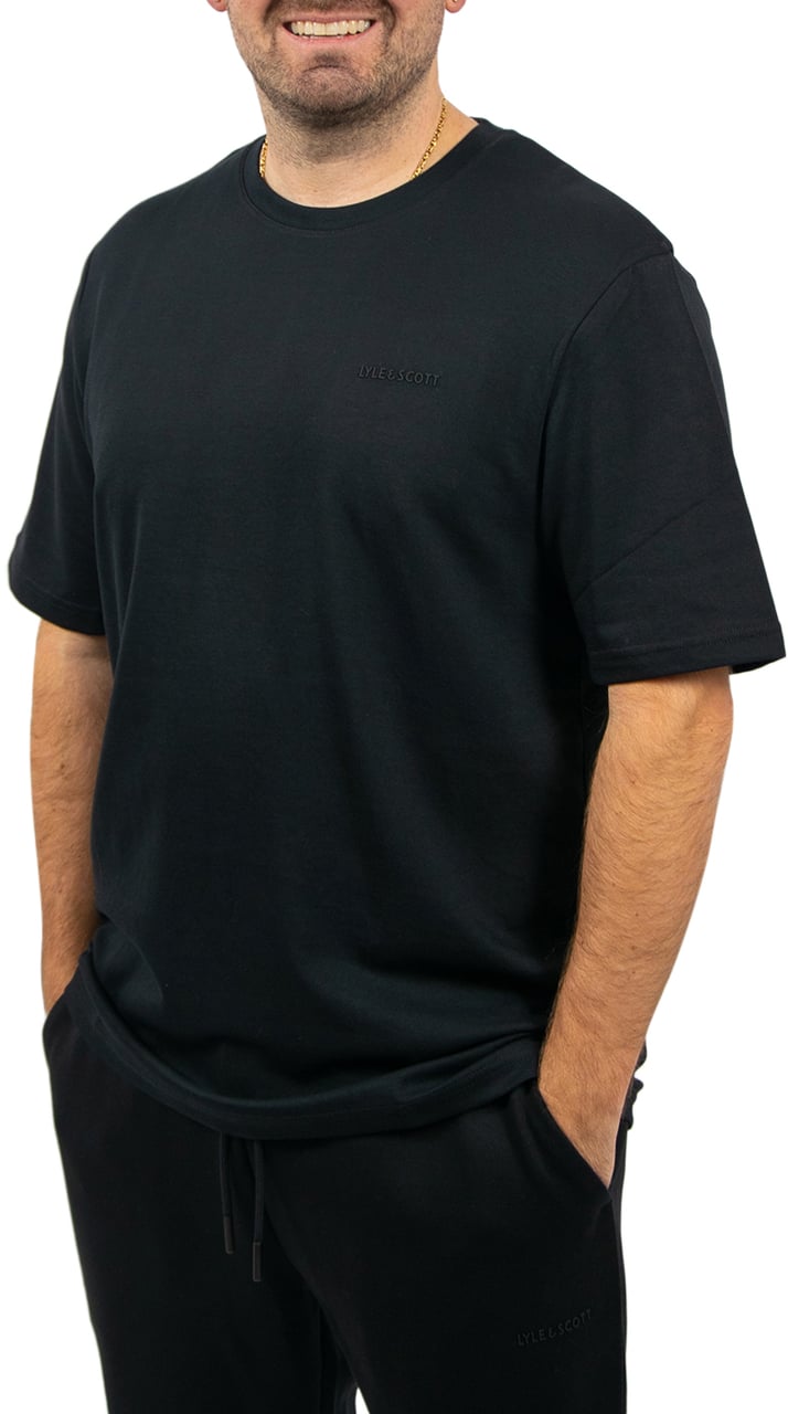 Lyle & Scott Chest Logo Interlock T-Shirt Zwart