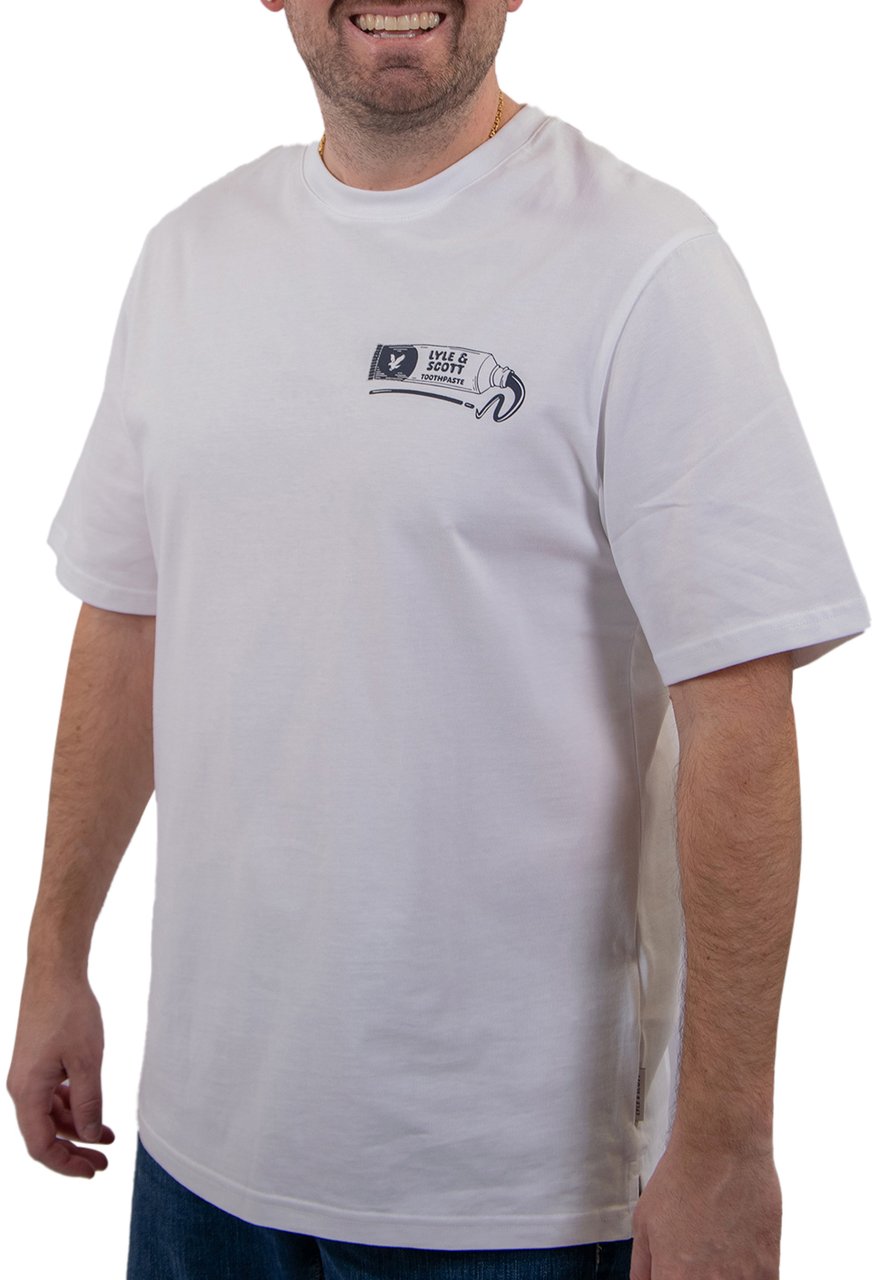 Lyle & Scott Toothpaste Graphic T-Shirt Wit