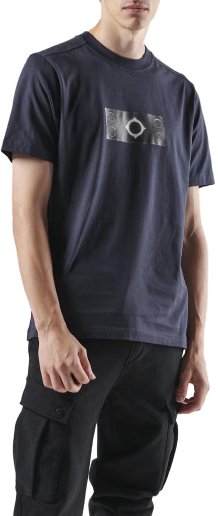 Ma.Strum Ma.Strum Tromple Loeil Badge Tee Blauw