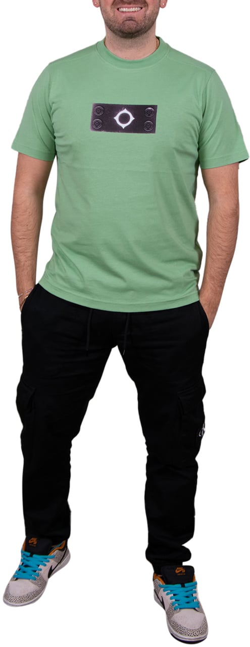 Ma.Strum Tromple Loeil Badge Tee Groen
