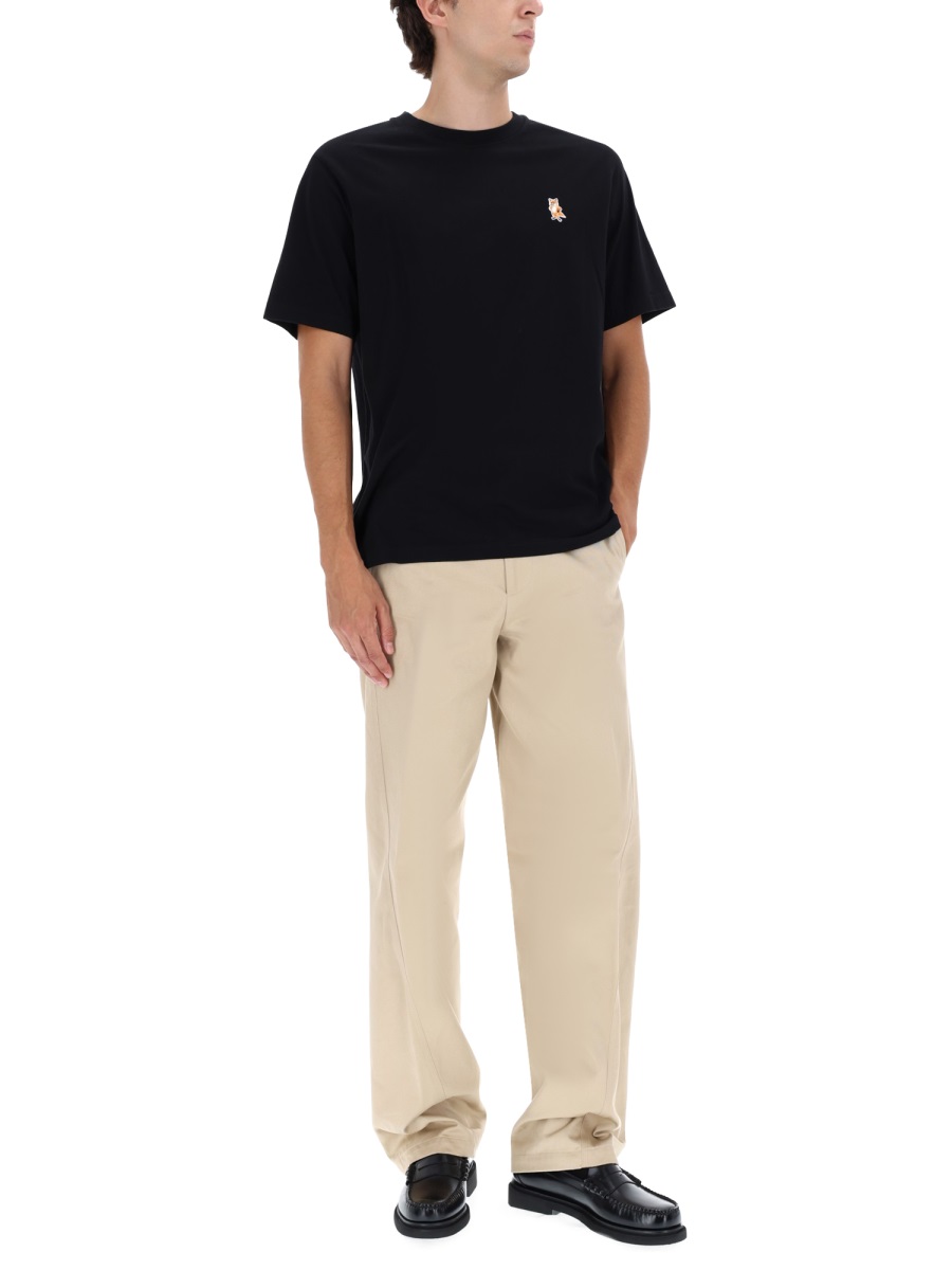Maison Kitsuné "STANDING FOX COMFORT" T-SHIRT Zwart