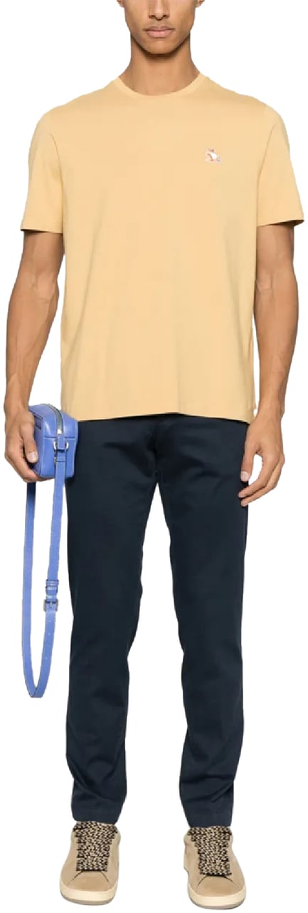 Maison Kitsuné chillax fox patch regular t-shirt divers Divers