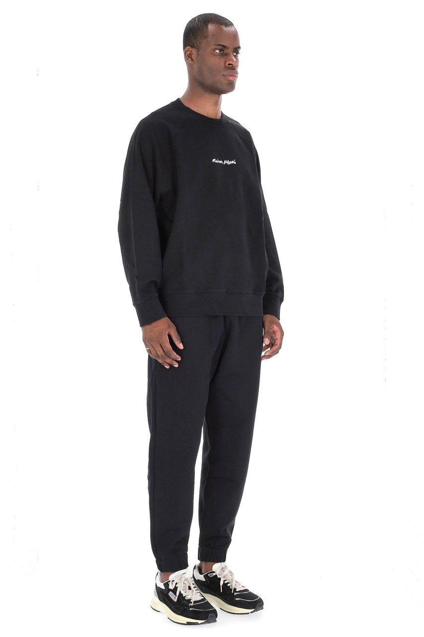 Maison Kitsuné Crewneck Sweatshirt with Central Logo Zwart
