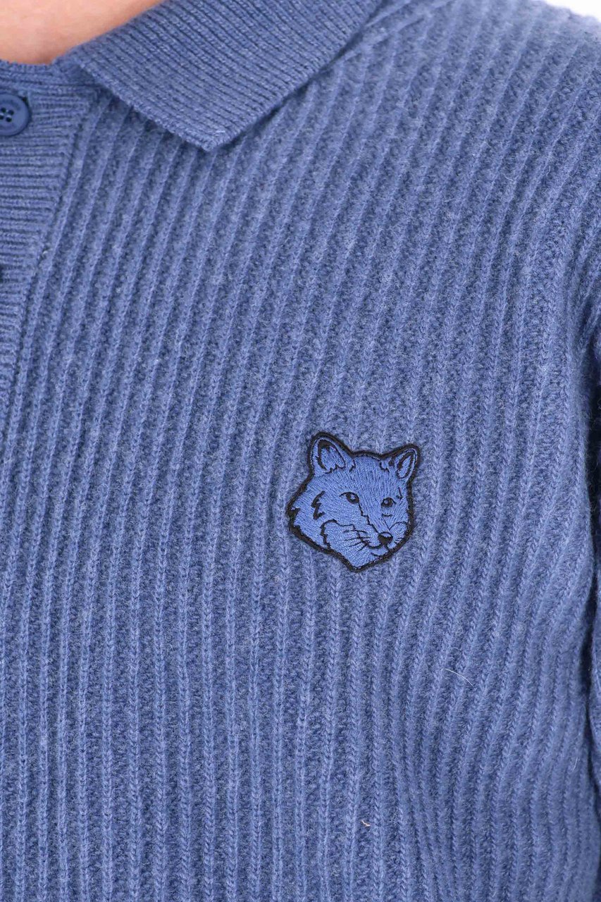 Maison Kitsuné Over Fit Ribbed Wool Polo-Sweater Blauw