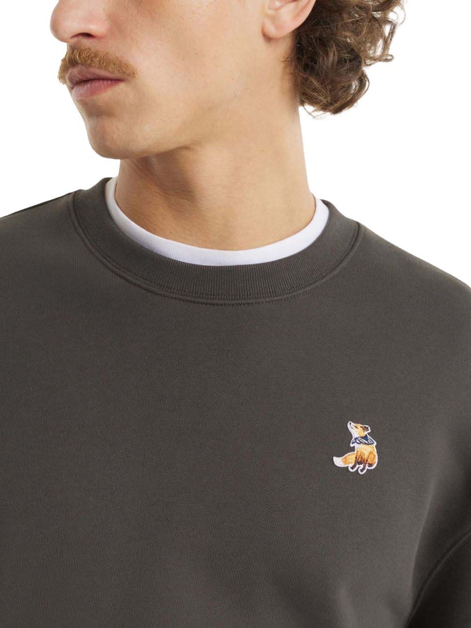 Maison Kitsuné Maison Kitsune' Sweaters Brown Donkergrijs