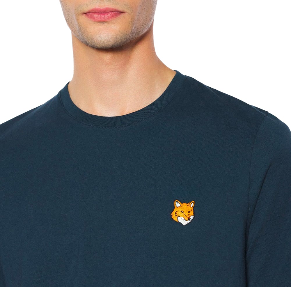 Maison Kitsuné t shirt a patch logo brode Blauw