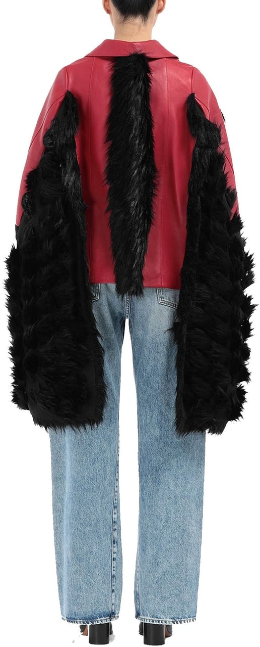 Maison Margiela Maison Margiela Faux Fur Trimmed Leather Cape Jacket Rood
