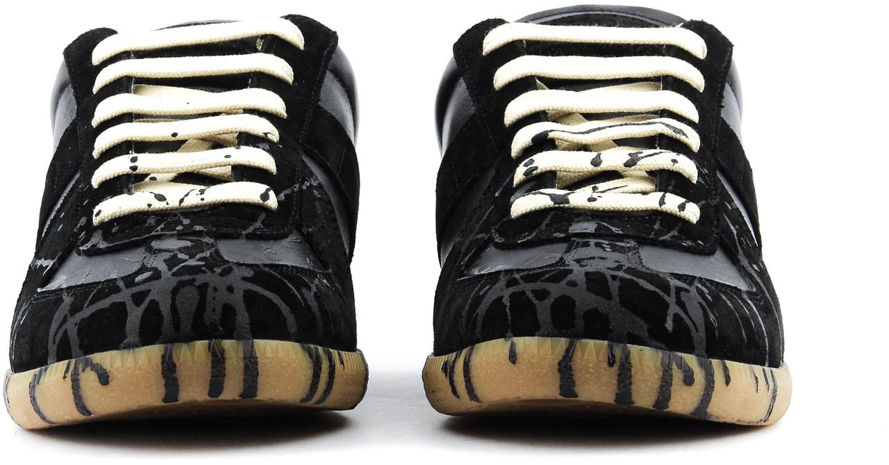 Maison Margiela Replica Black Paint Zwart