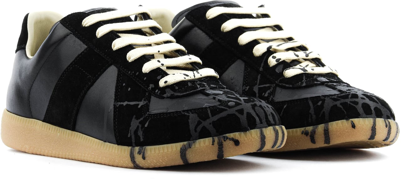Maison Margiela Replica Black Paint Zwart