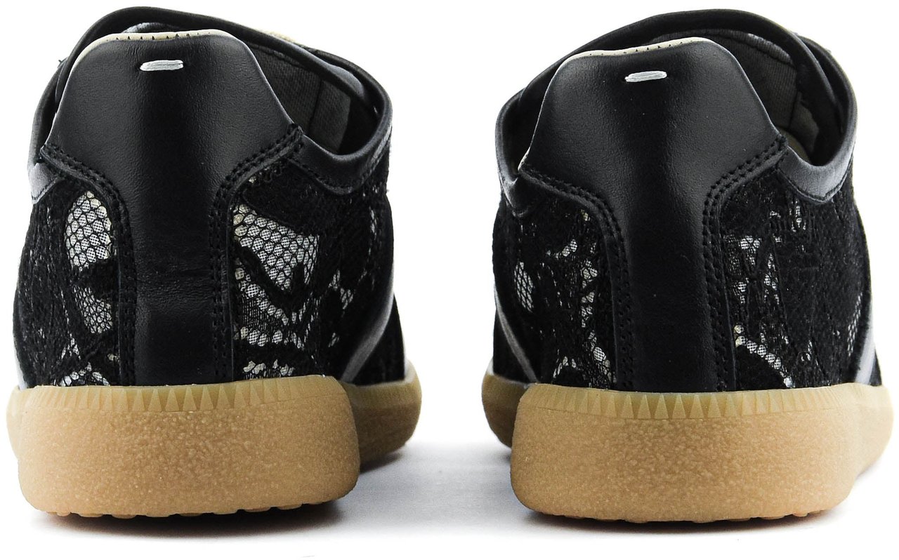 Maison Margiela Replica Black Lace Zwart