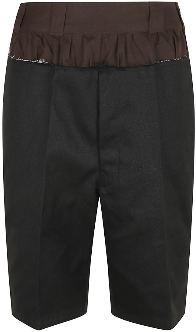 Maison Margiela Tailored Black Shorts With Unique Ruffled Waistband Zwart