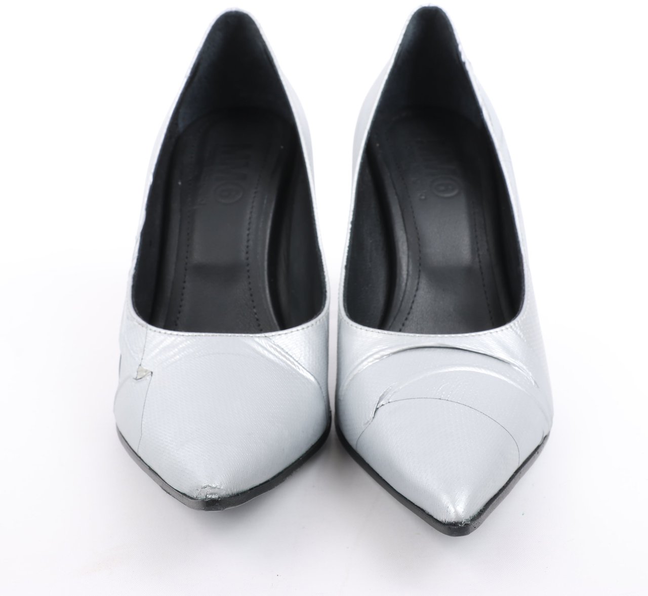 Maison Margiela MAISON MARGIELA MM6 9 cm Laminated Leather Pumps in Silver, Size 37 EU Zilver