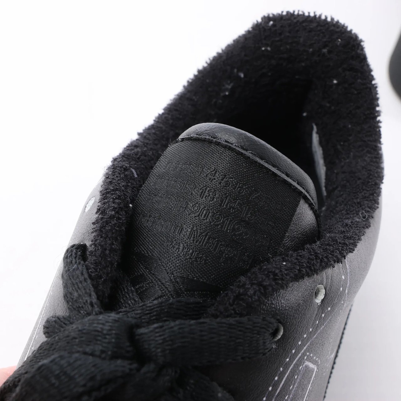 Maison Margiela x Reebok Club C Leather Sneakers in Black H02361, Size 36 EU Zwart