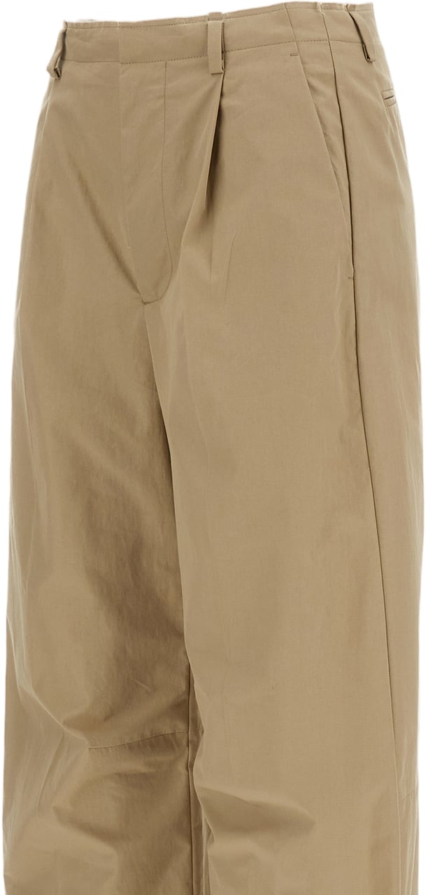 Maison Margiela Utility-Style Wide-Leg Trousers with Front Pleats Neutraal