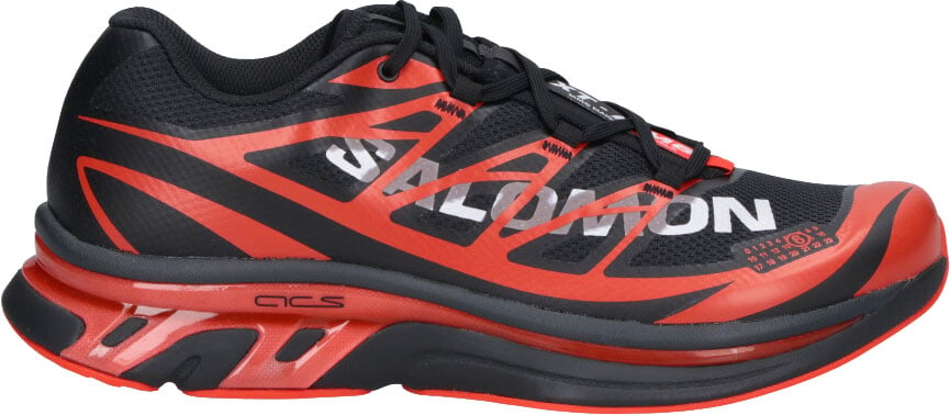 Maison Margiela "Xt-6" Sneakers – Black/Red Zwart