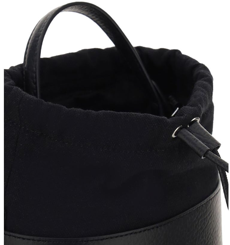 Maison Margiela Maison Margiela Black Calf Leather Bos Taurus Shoulder Bag Zwart