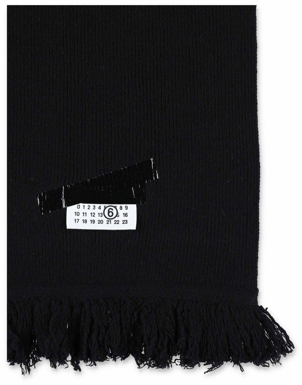 Maison Margiela Rectangular Wool Scarf with Iconic Numeric Label Zwart