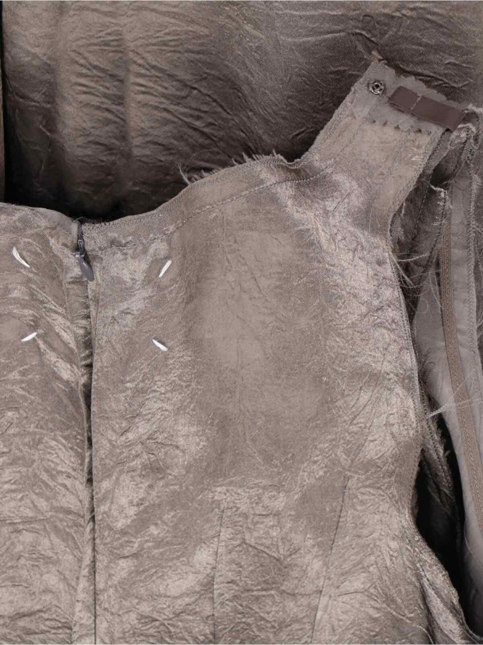 Maison Margiela Midi "Anonimity Of The Lining" Dress – Taupe Neutraal