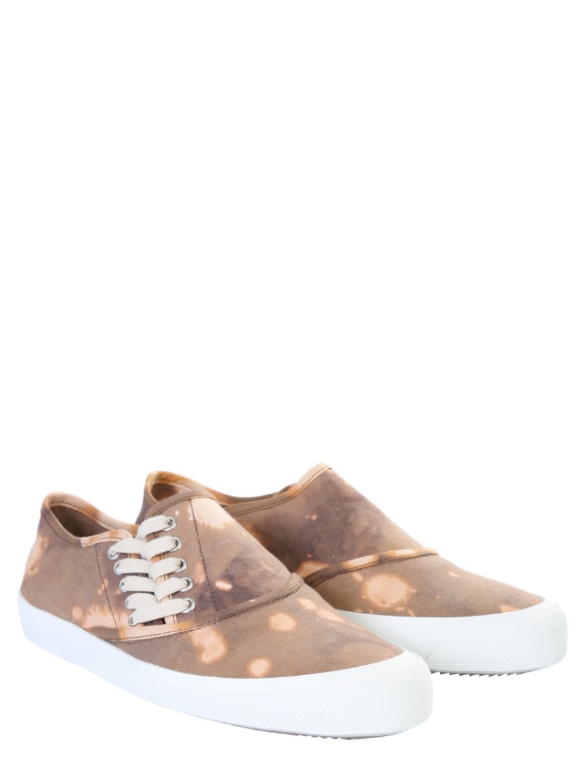Maison Margiela Asymmetrical Tie-Dye Sneakers Neutraal
