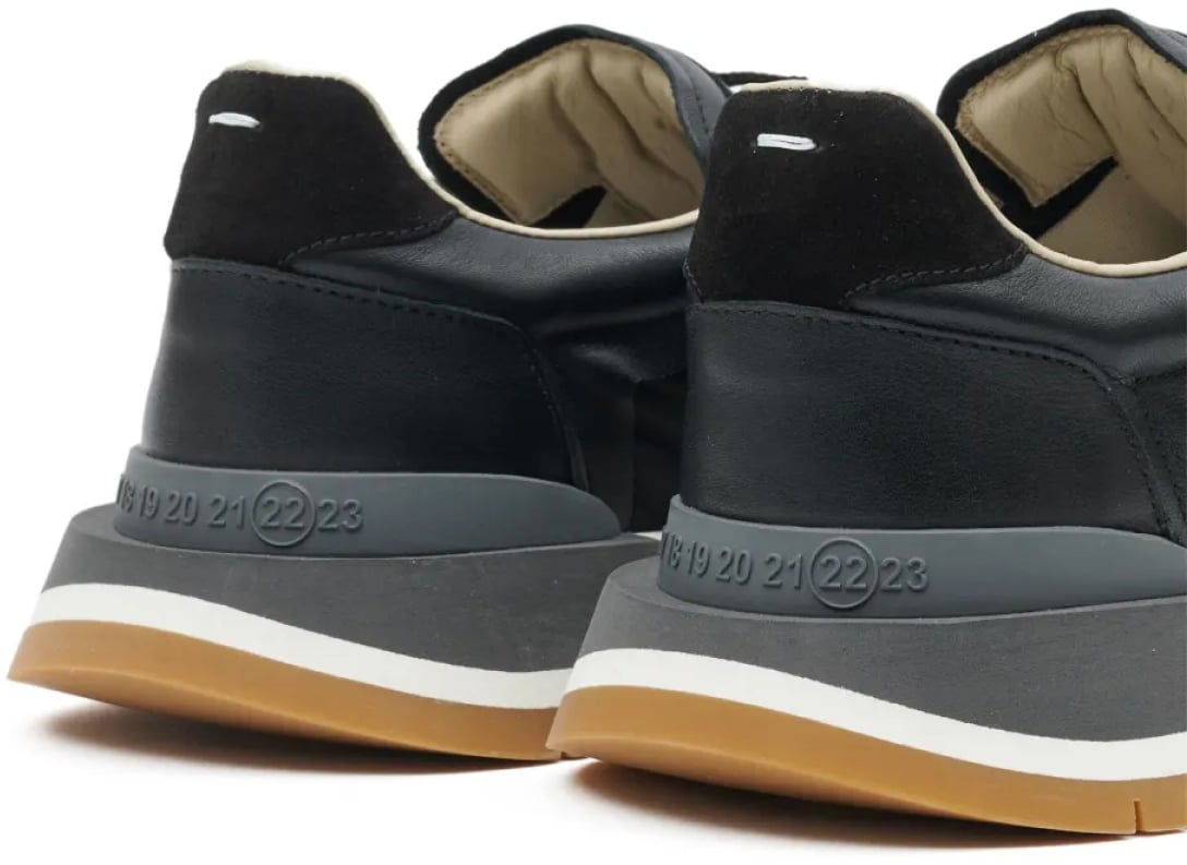 Maison Margiela 50-50 Runner Sneakers Zwart