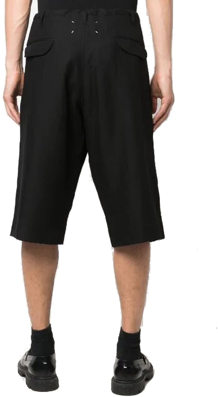 Maison Margiela Maison Margiela Blend Linen Bermuda Shorts Zwart
