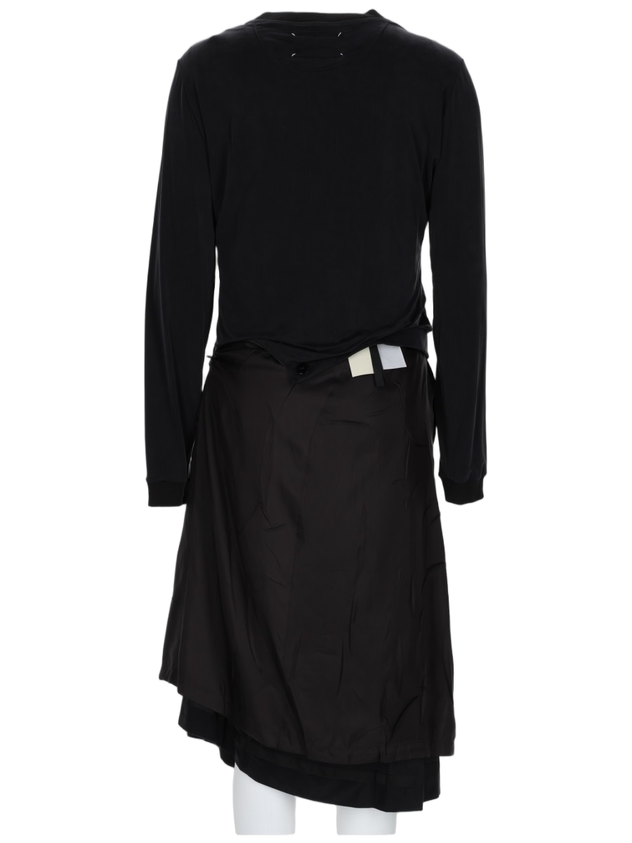 Maison Margiela Layered Black Midi Dress with Asymmetrical Skirt Overlay Zwart
