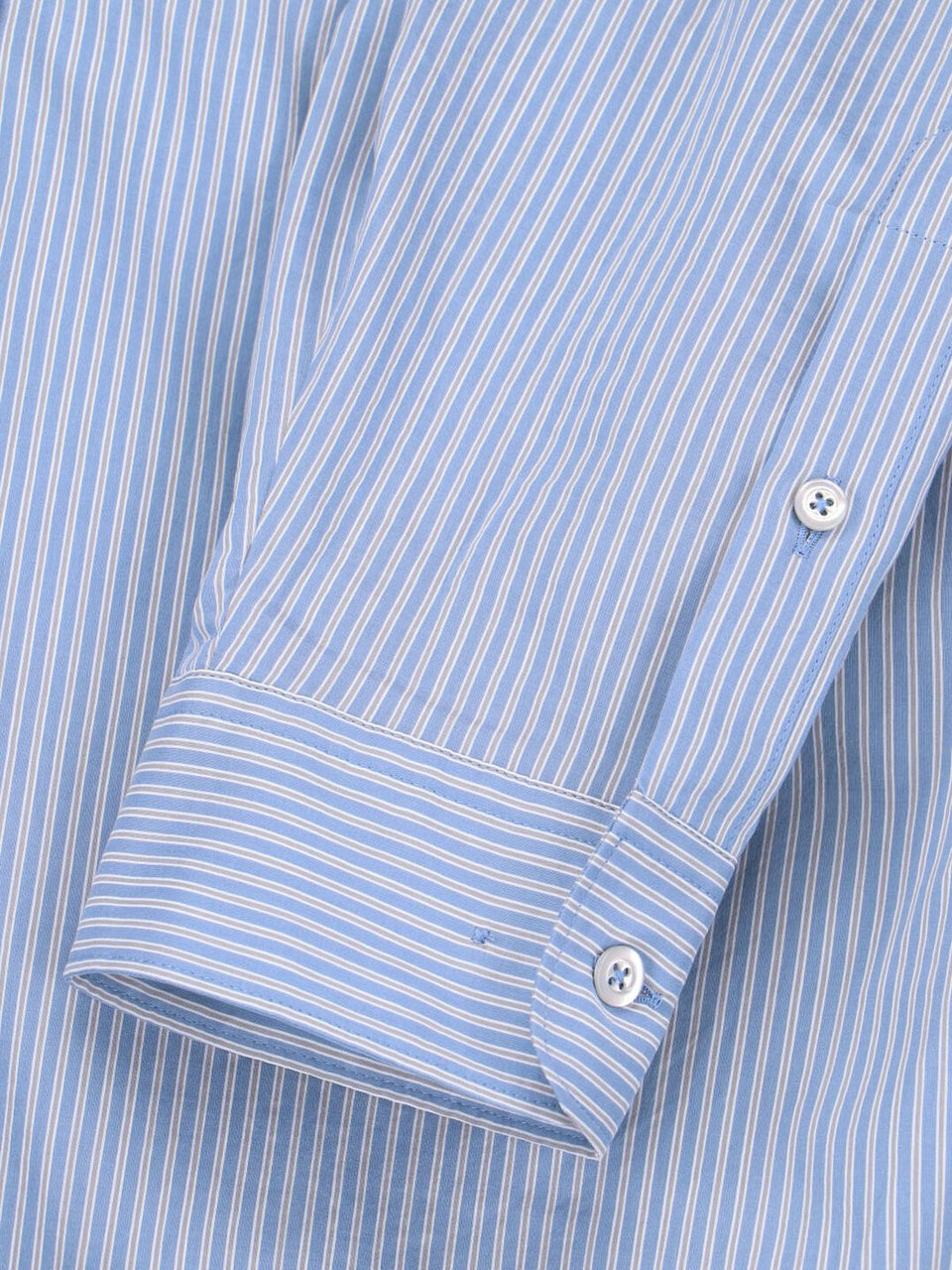Maison Margiela Sophisticated Blue Shirt with Classic Collar Blauw