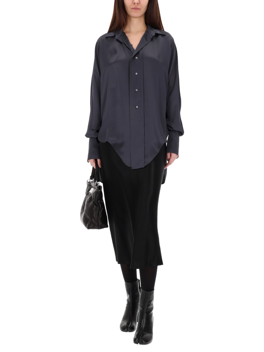 Maison Margiela Asymmetrical Hem Collared Long-Sleeve Shirt Zwart
