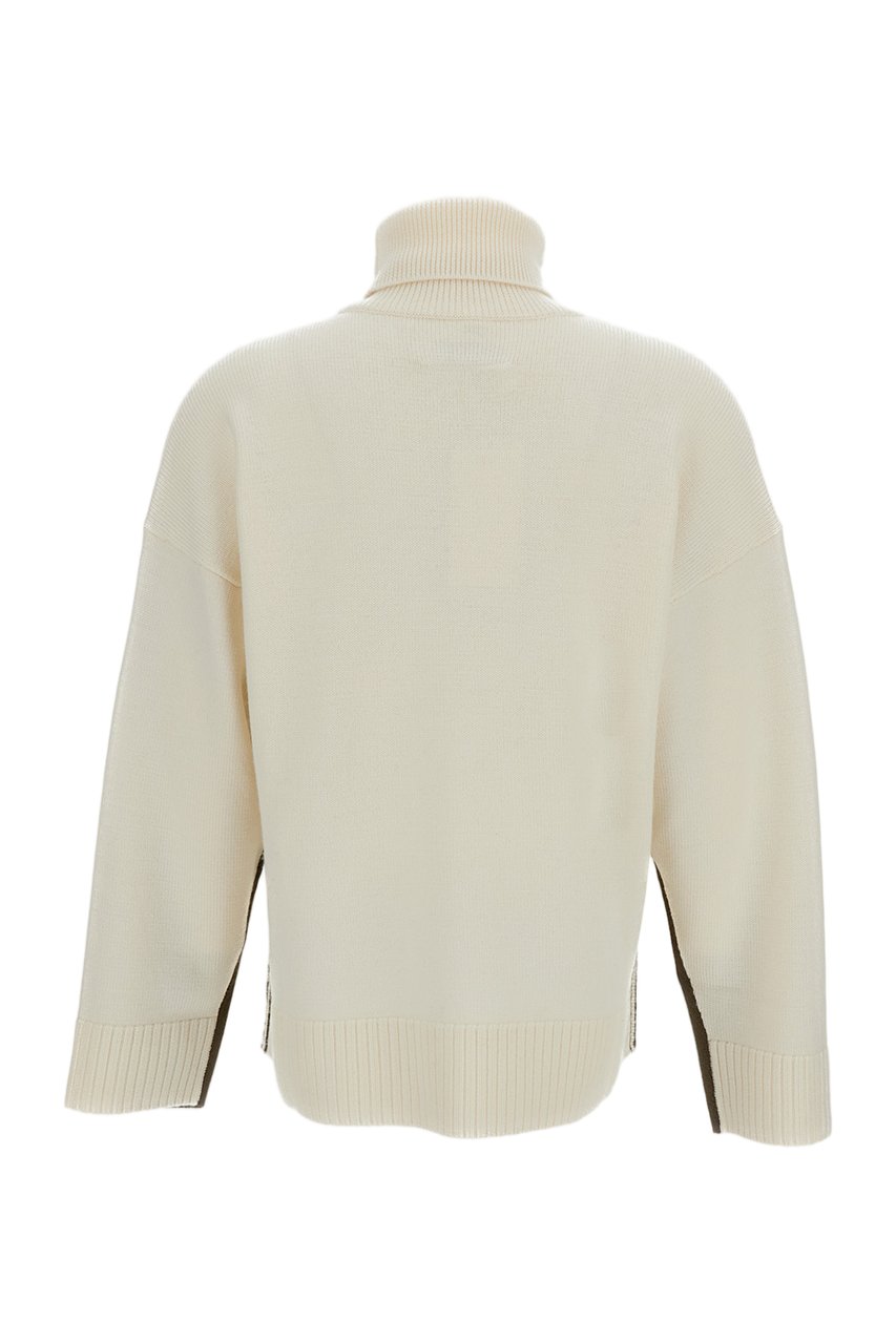 Maison Margiela Turtleneck Pullover With Two-Tone Color-Block Design And Boxy Cut Neutraal