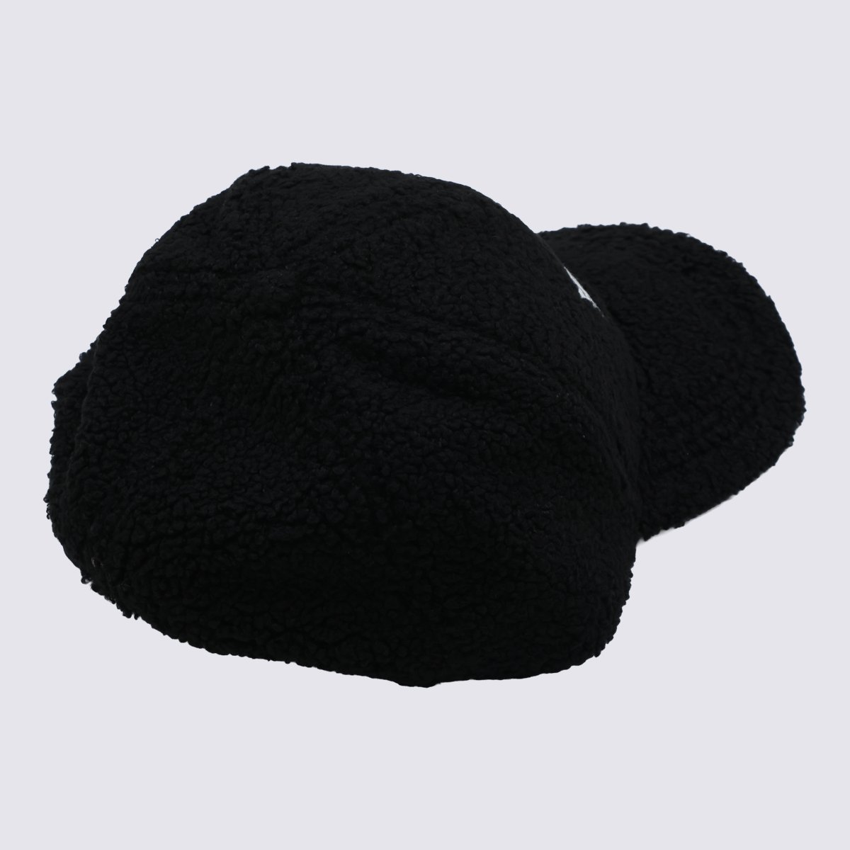 Maison Margiela Textured Plush Baseball Cap with Graphic Detail Zwart