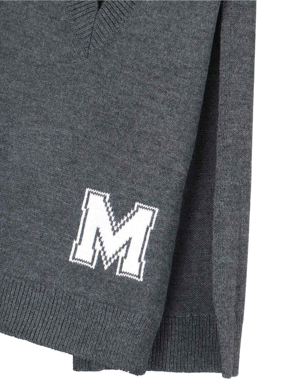 Maison Margiela V-Neck Knit Sweater in Grey Virgin Wool Blend Grijs