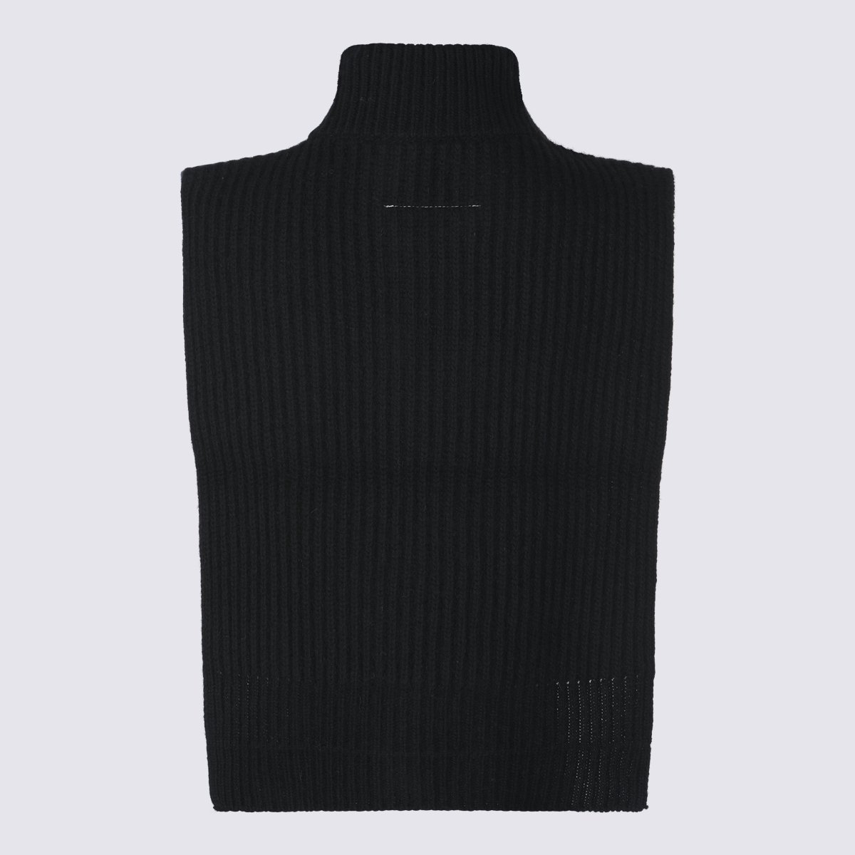 Maison Margiela Sleeveless Knitted Turtleneck With Boxy Fit And Front Zipper Zwart
