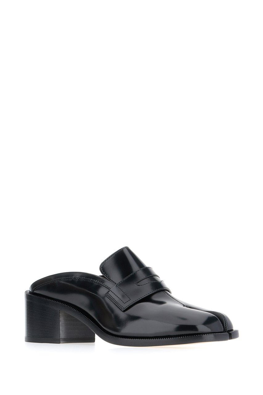 Maison Margiela Maison Margiela Black leather mules Zwart