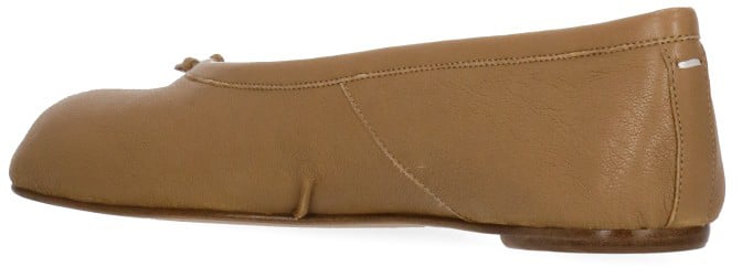 Maison Margiela Flat Shoes Beige Beige