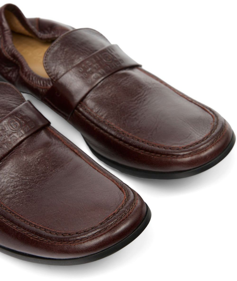 Maison Margiela Flat Shoes Bruin