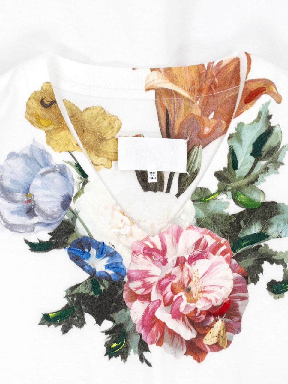 Maison Margiela White Floral Neckline Accent Cotton T-Shirt Wit