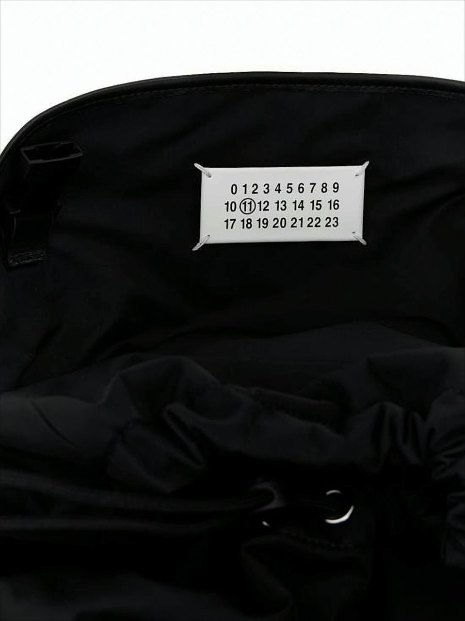 Maison Margiela Black Four Stitches Buckle Backpack Zwart
