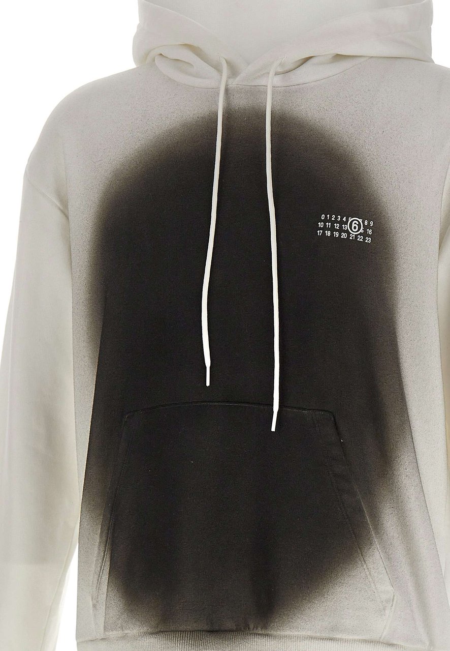 Maison Margiela Sweaters White Wit