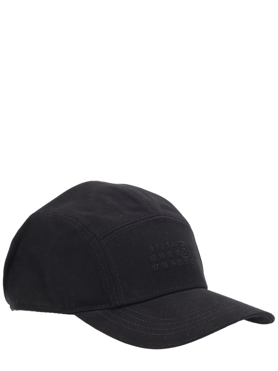 Maison Margiela Neutrals Embossed Logo Cotton Baseball Hat Zwart