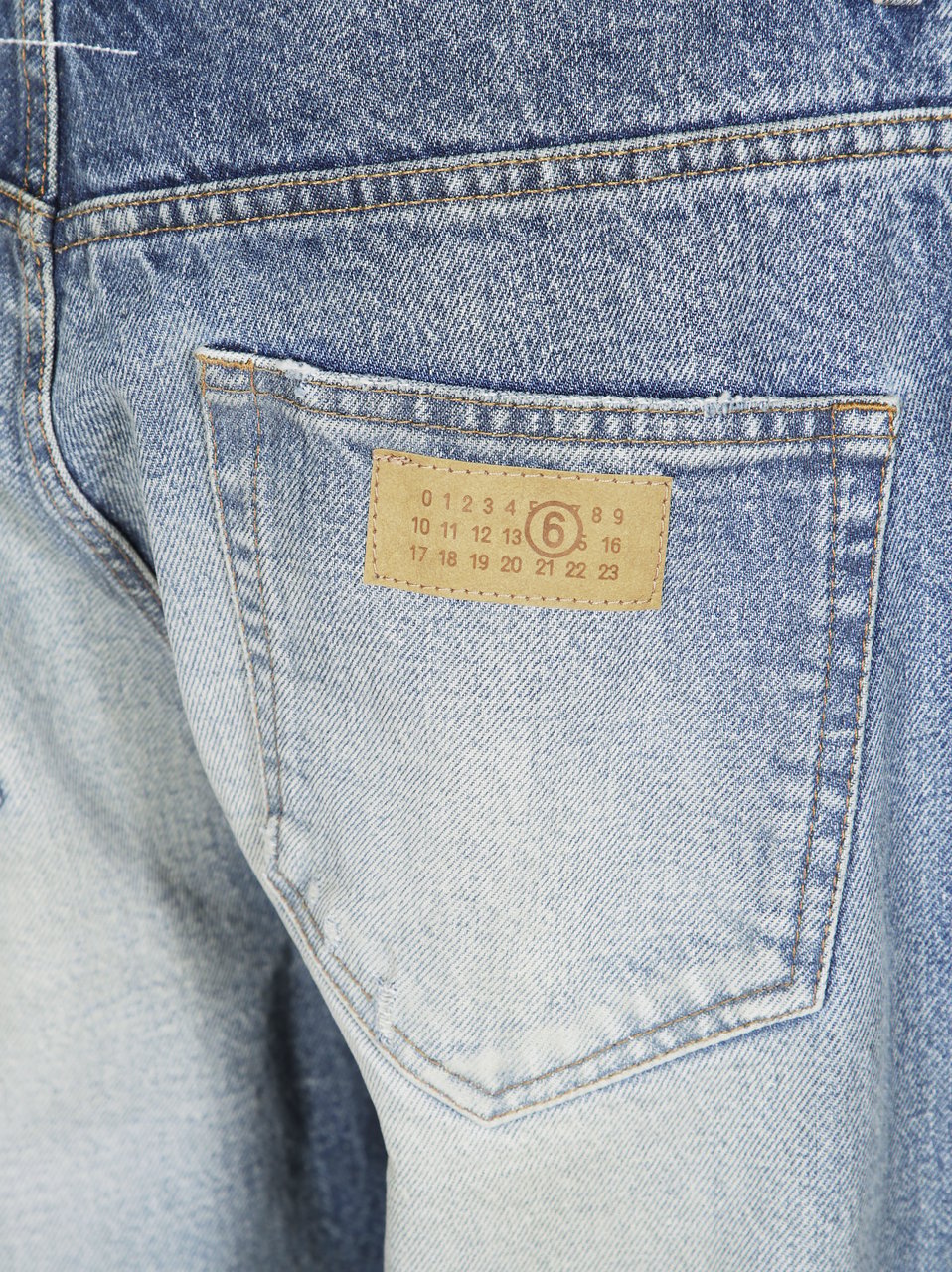 Maison Margiela Faded Blue Vintage Distressed Jeans Grijs