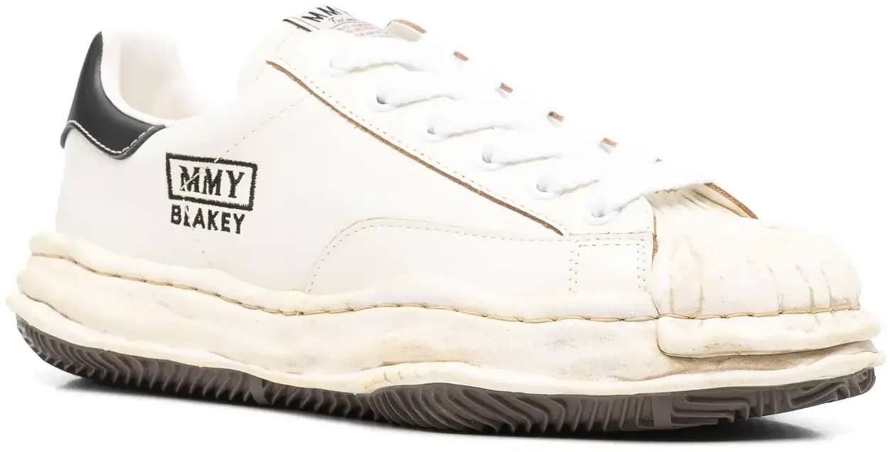 Maison Mihara Yasuhiro Blakey Original Sole Wrinkled Leather Low Top Sneaker White Wit