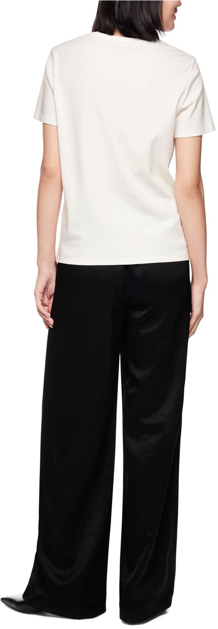 Marc Cain Marccain T-shirts Wit Ac 48.32 J19 Wit