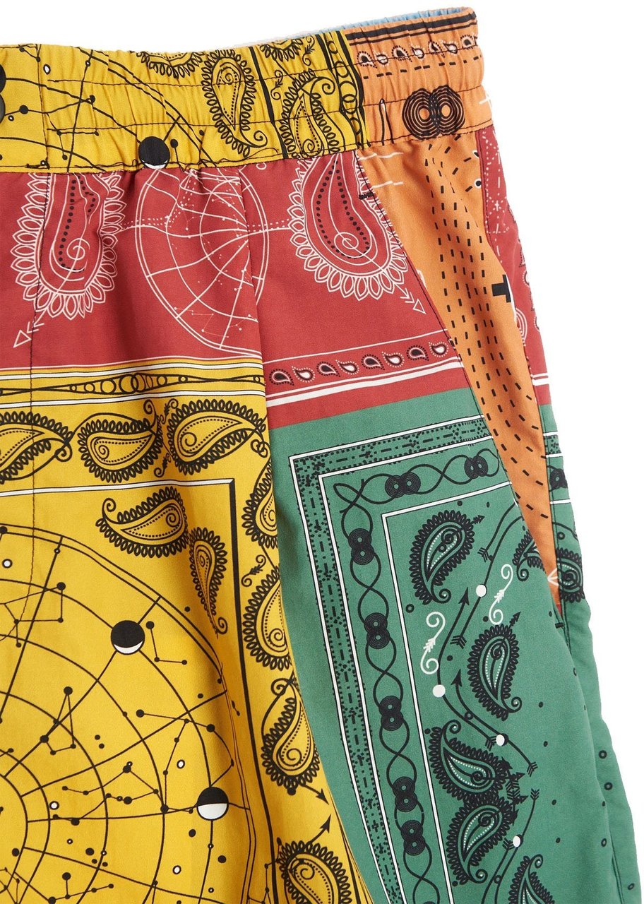 Marcelo Burlon Marcelo Burlon  All Over Bandana Shorts Geel
