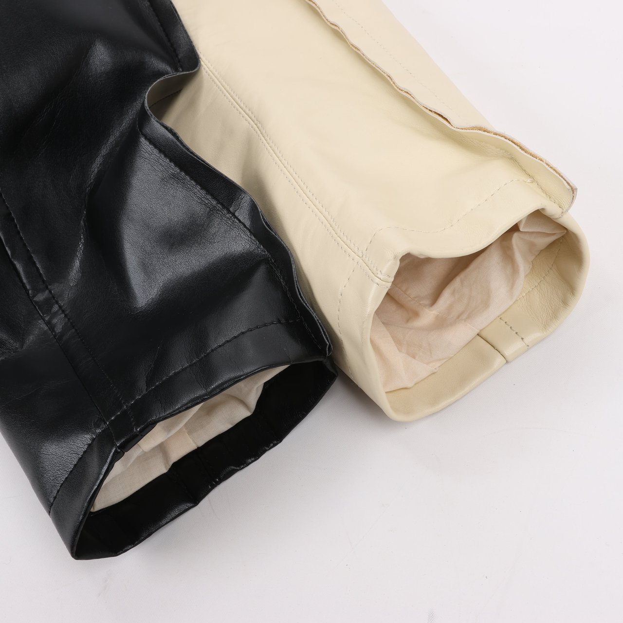Marni Two-Tone Cropped Leather Jacket, Size 40 IT Zwart